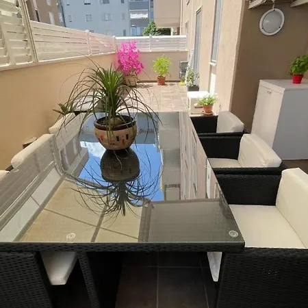 Dimora Corinne Apartment Lecce